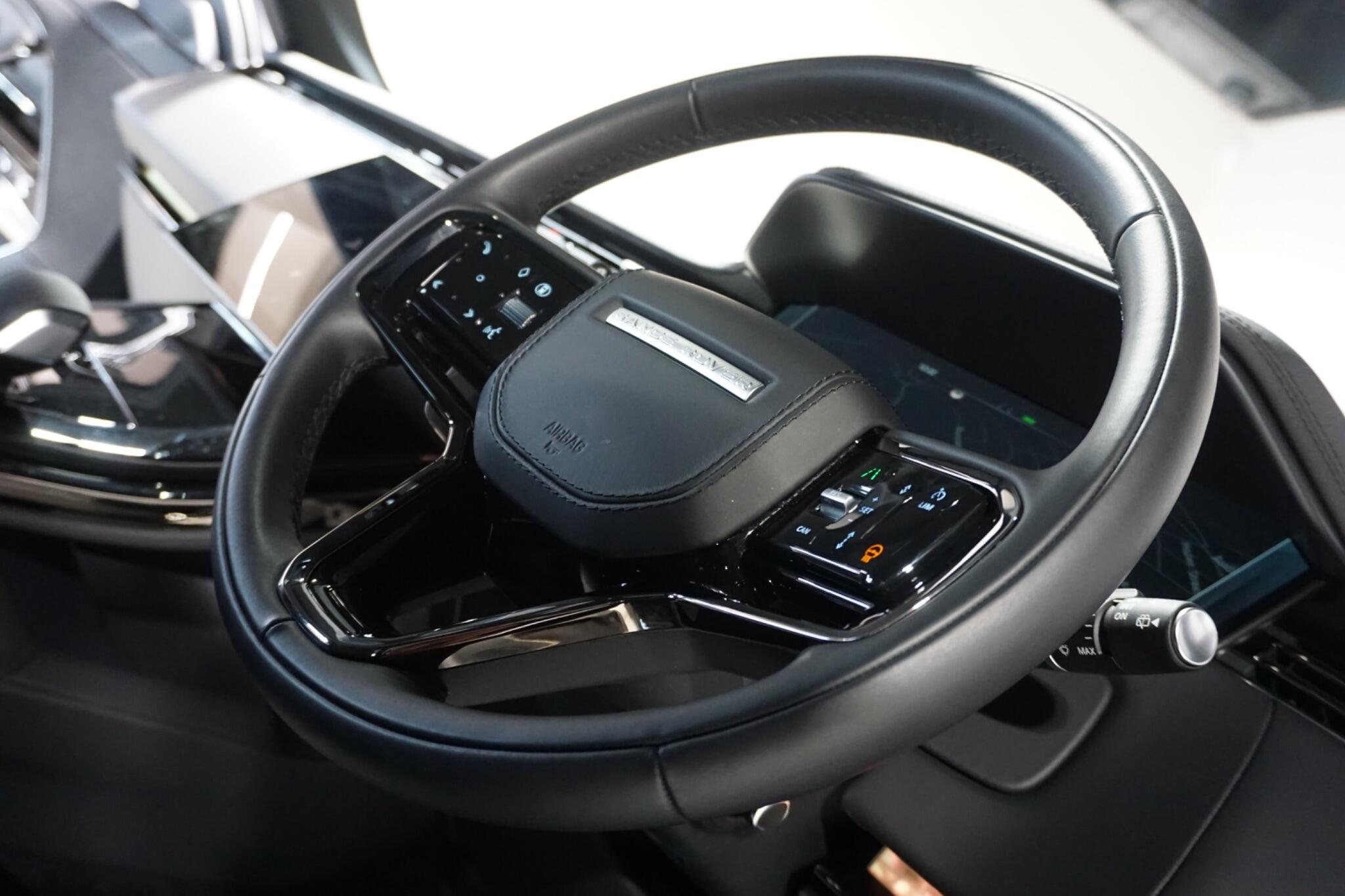 Land Rover Range Rover Sport 3.0 D300 MHEV Stealth Edition SUV 5dr Diesel Auto 4WD Euro 6 (s/s) (300 ps)